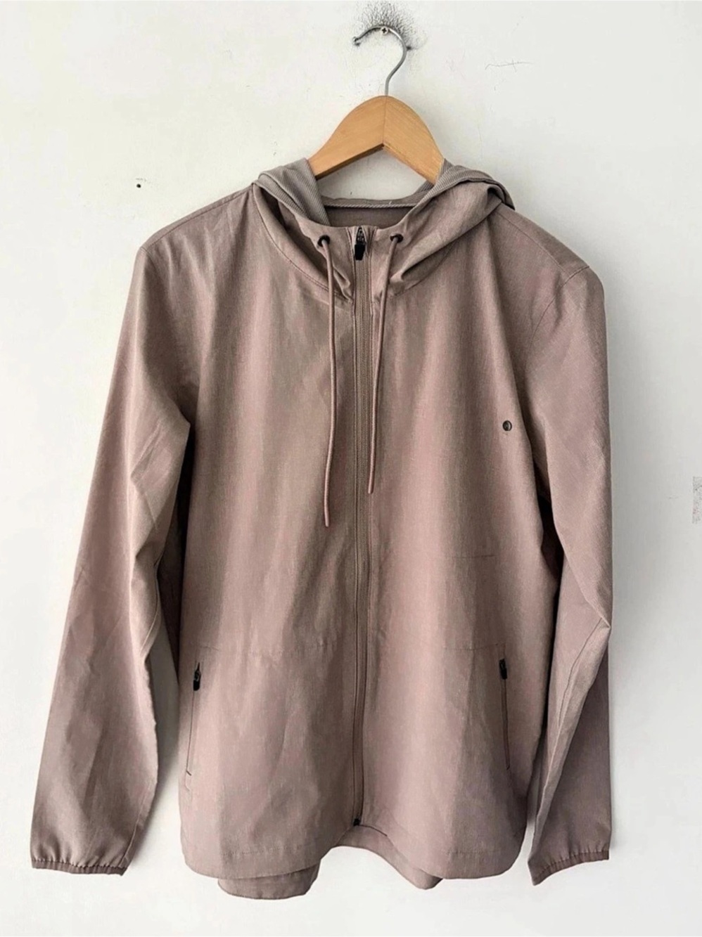 Vuori Women's Outdoor Trainer Shell Jacket Size M